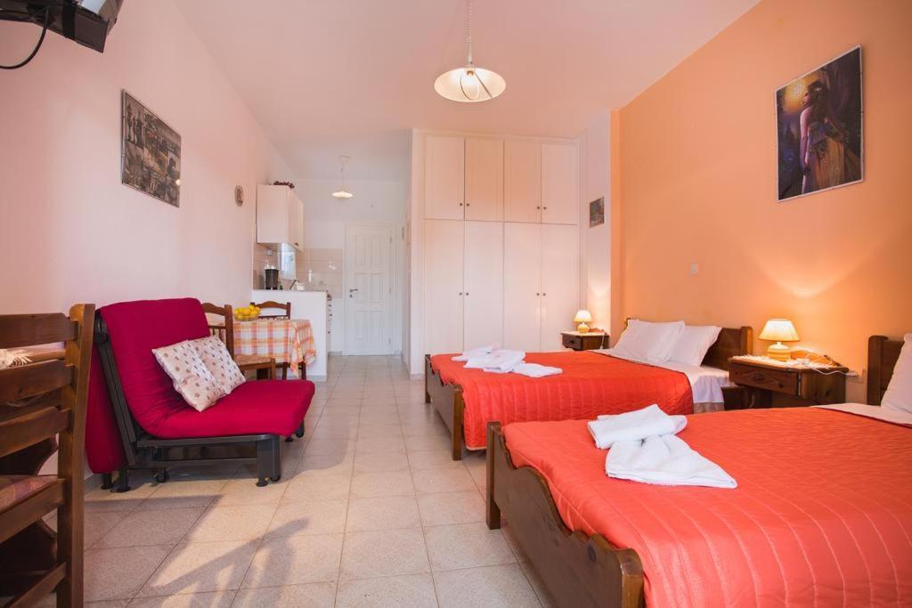 Betty Apartments Drios Buitenkant foto